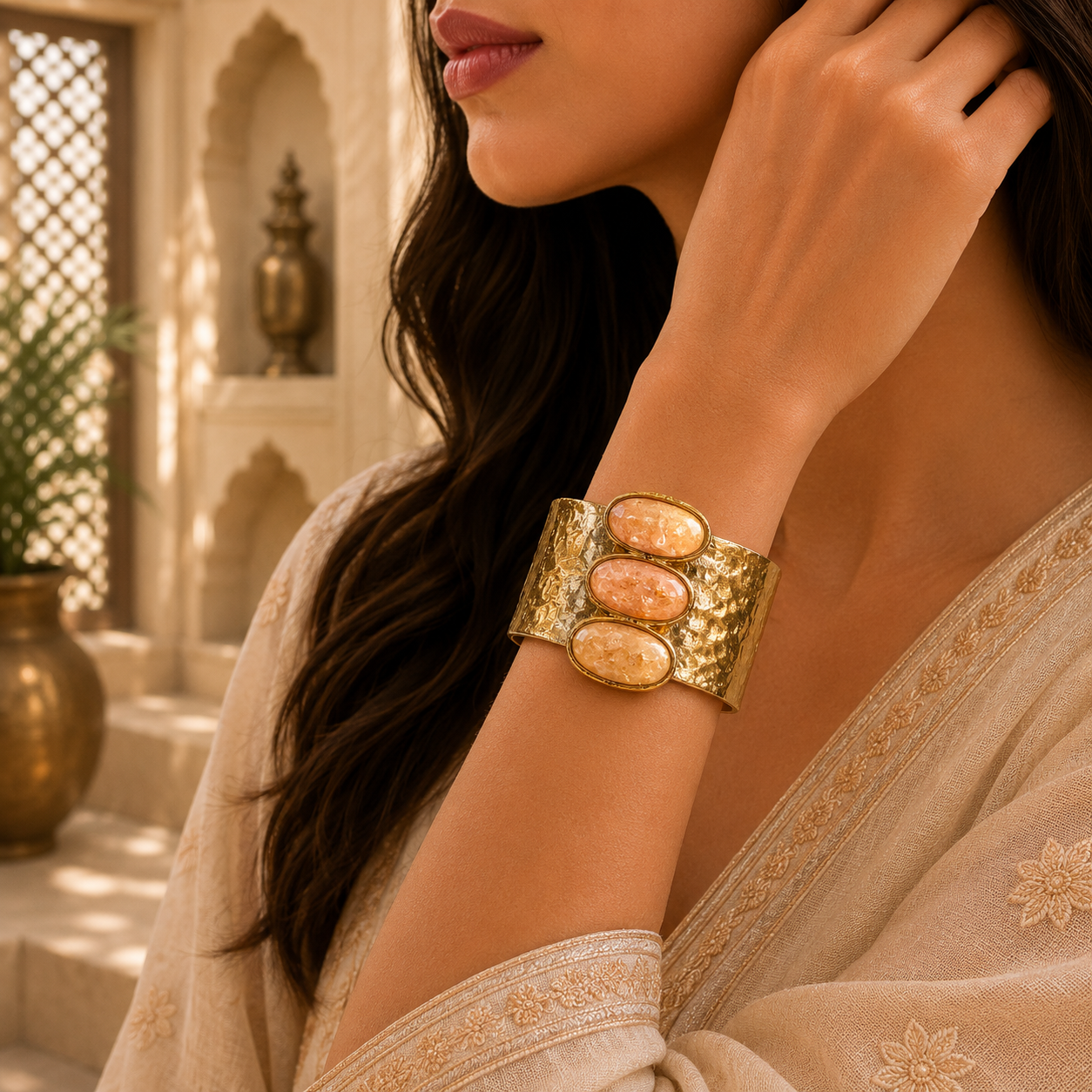 Brazalete Suvarna Jyoti de la Luz Dorada