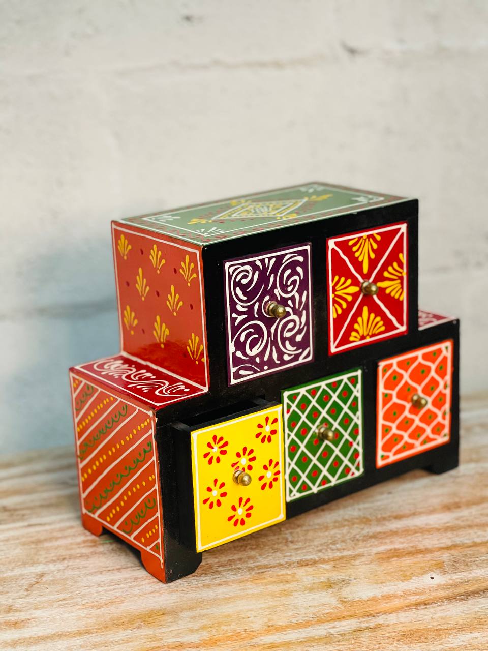 Joyero de Madera "Arte en Cinco Cajones" - Pintado a Mano