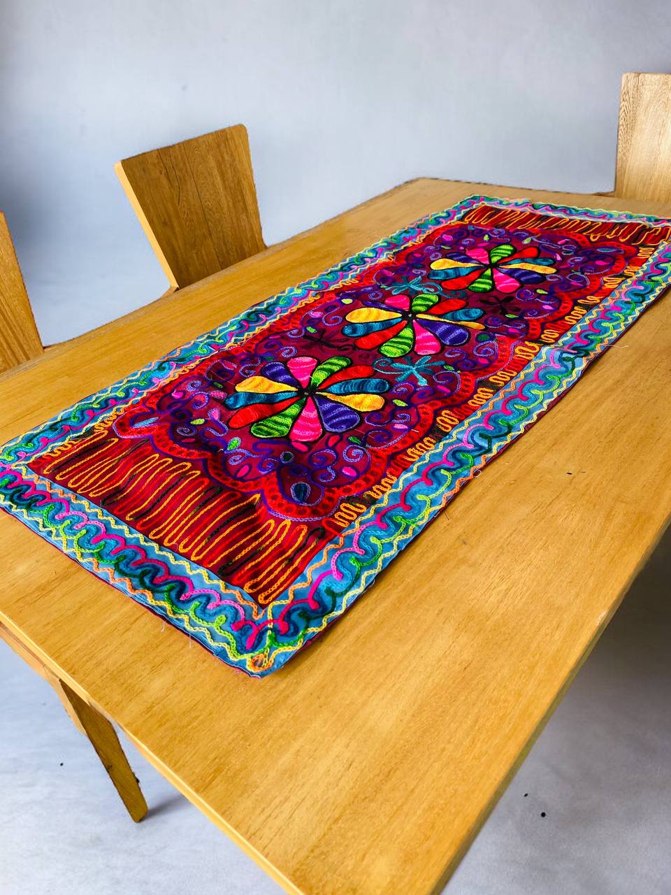 Camino de Mesa Ari (100cm x 50cm)