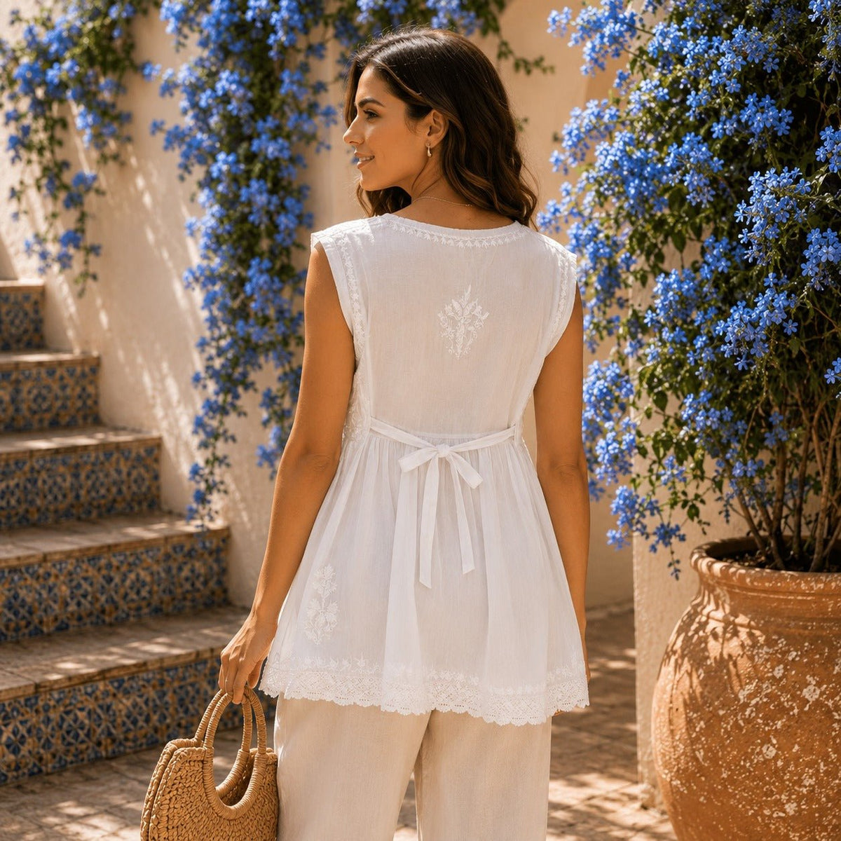 Blusa Diva Bordada a Mano - BOUTIQUEDELAINDIA