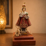 Escultura Religiosa del Santo Niño de Praga en Resina