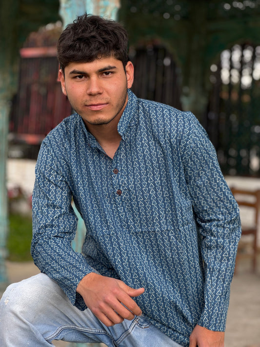 Kurta Hindu Corta con Estampado Tradicional