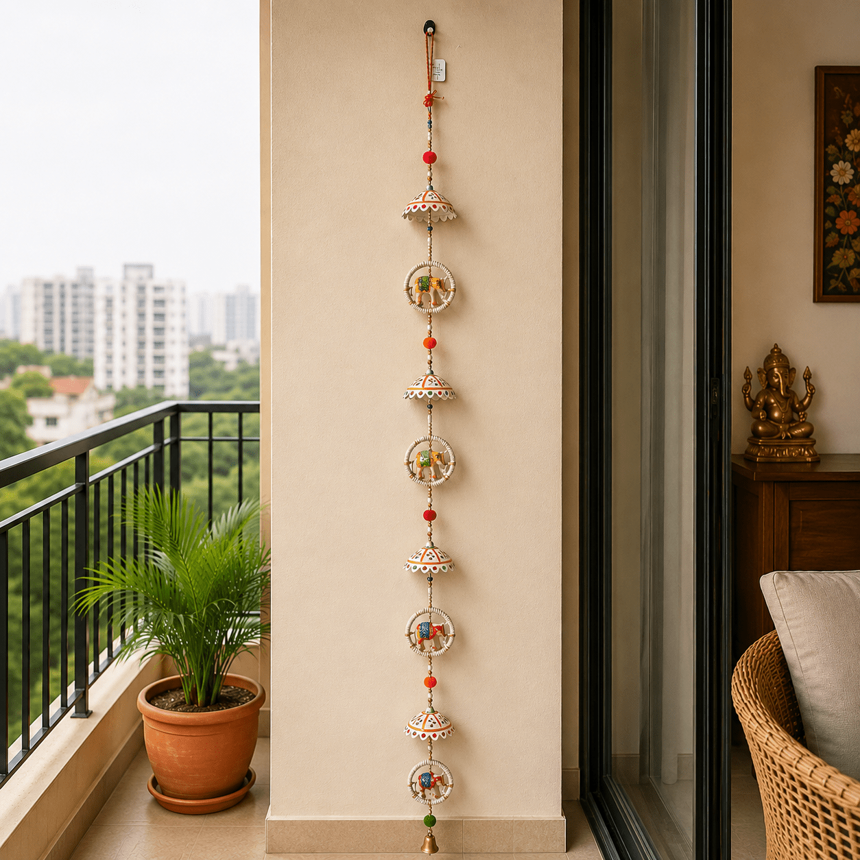 Móvil Colgante Gaja Utsav – Elefantes y Campanas Artesanales - BOUTIQUEDELAINDIA