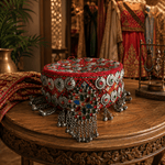 Gorro Tradicional Bharati Bordado con Adornos - Rojo - BOUTIQUEDELAINDIA