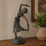 Figura Decorativa Bailarina Nritya en Metal - BOUTIQUEDELAINDIA