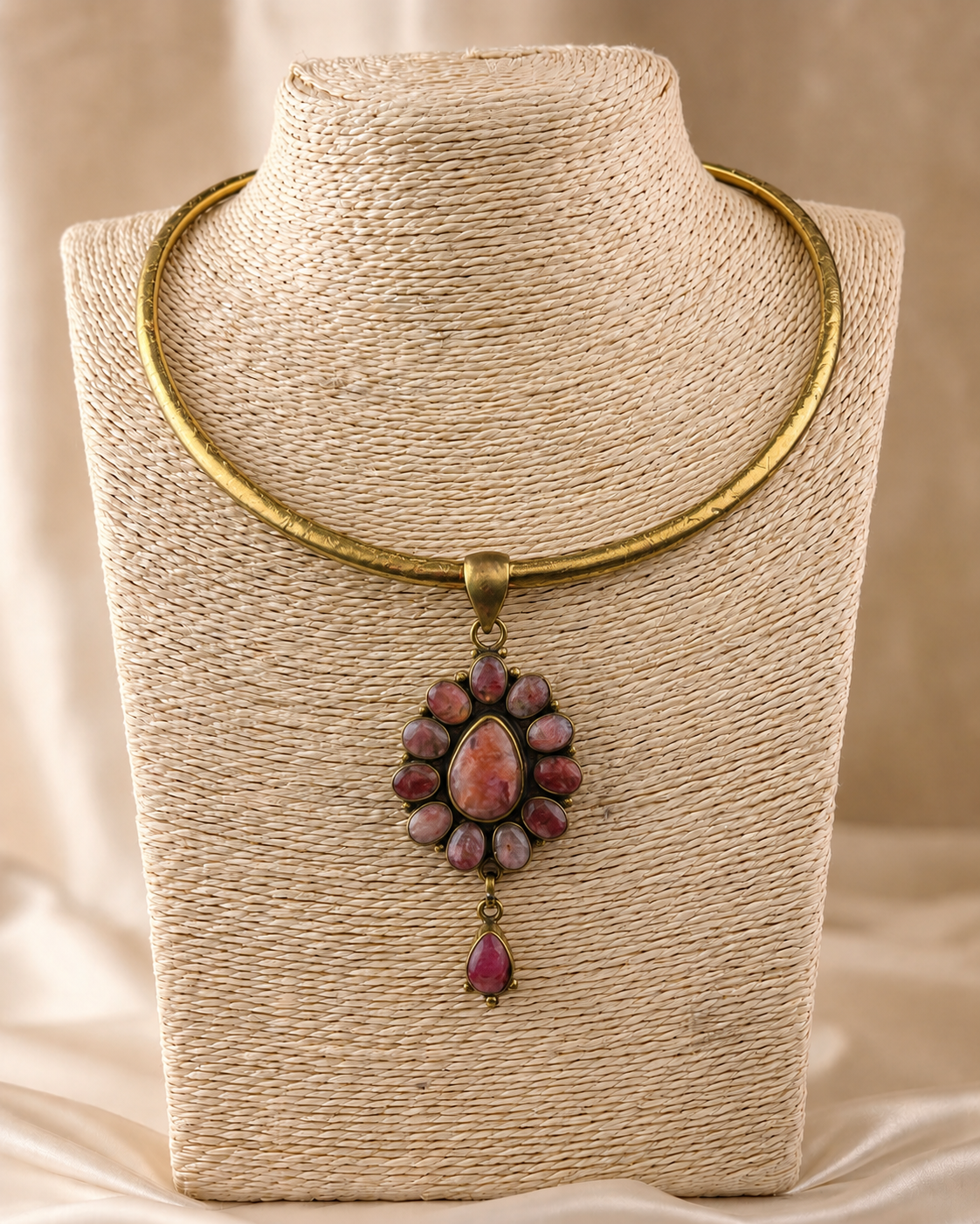Collar Flor Imperial Rosado