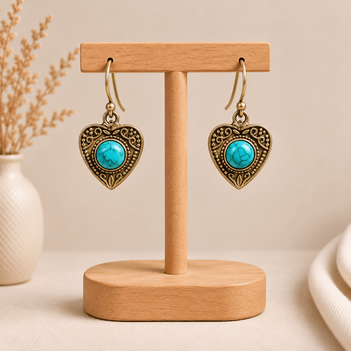 Aretes Corazón Kiara en Bronce con Piedra Turquesa - BOUTIQUEDELAINDIA