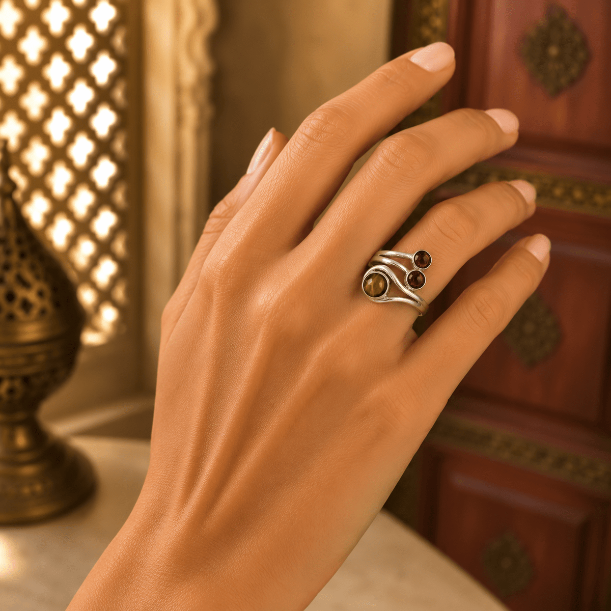 Anillo Samira Triple Piedra en Bronce Plateado - BOUTIQUEDELAINDIA