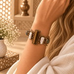 Brazalete Kavya en Bronce con Ojo de Tigre y Piedras Decorativas - BOUTIQUEDELAINDIA