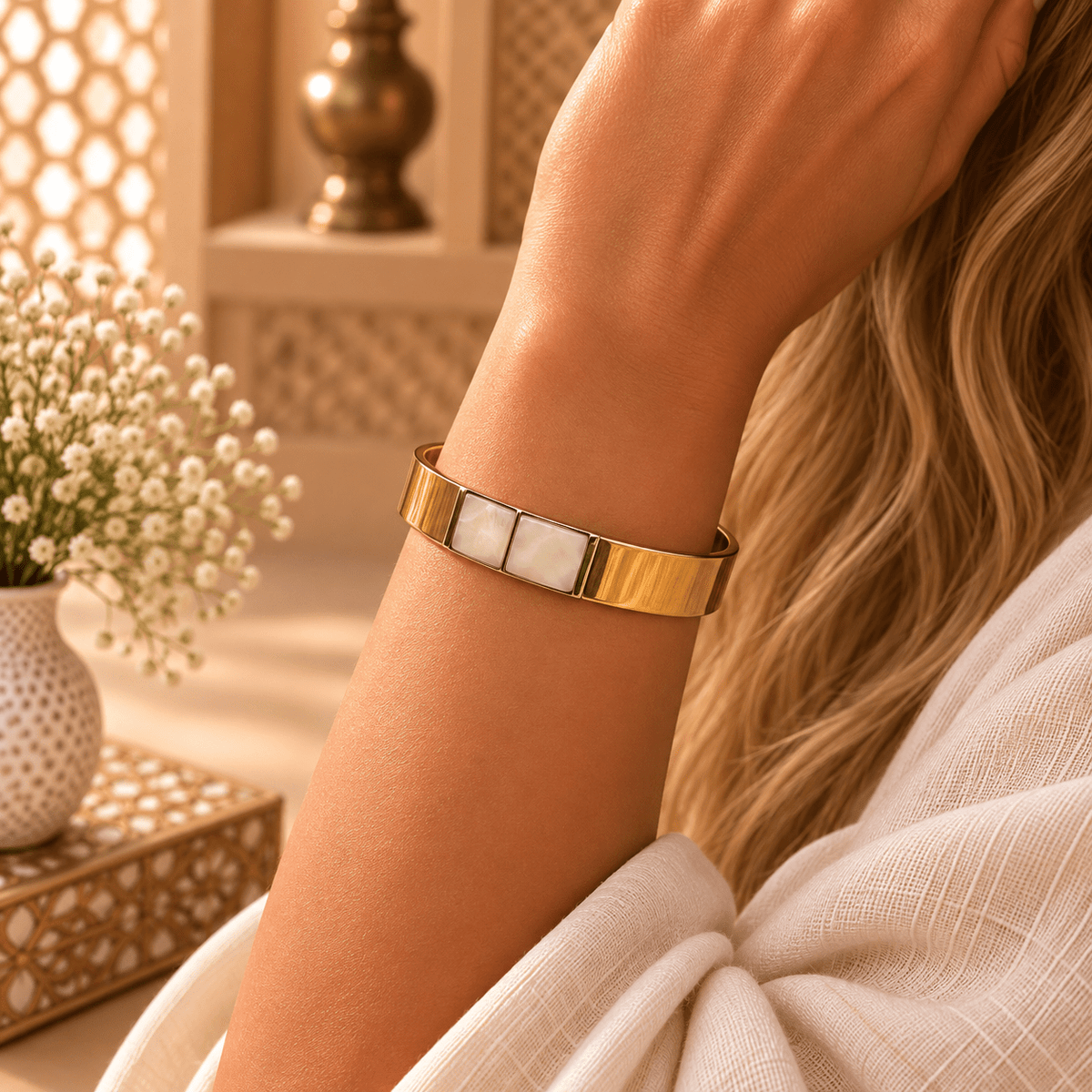 Brazalete Naira en Cobre con Detalle Blanco - BOUTIQUEDELAINDIA