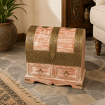 Baúl Artesanal Pushkar Azul con Cajones Decorativos Rosa - BOUTIQUEDELAINDIA