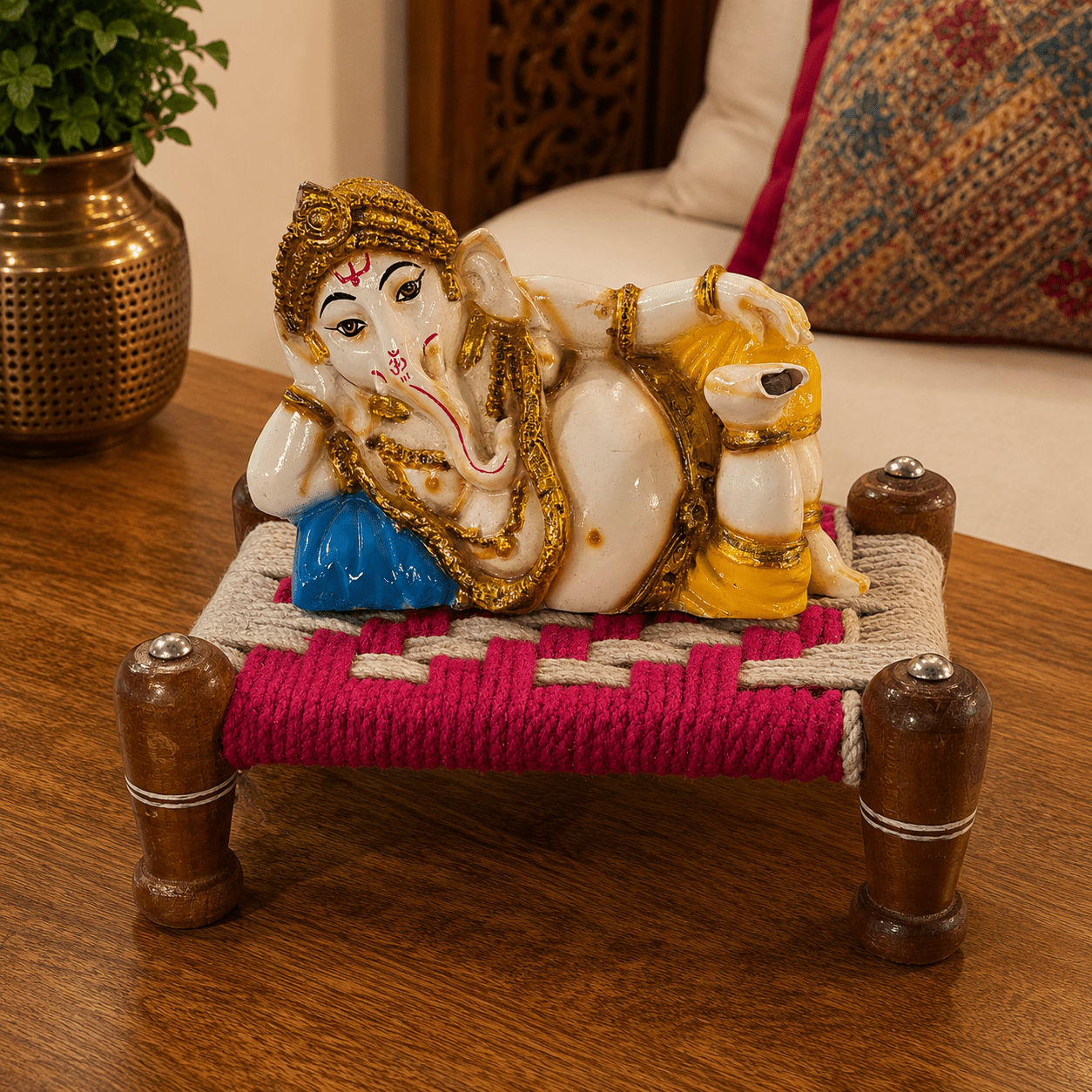 Figura Decorativa Ganesha Ananda en Charpai - BOUTIQUEDELAINDIA
