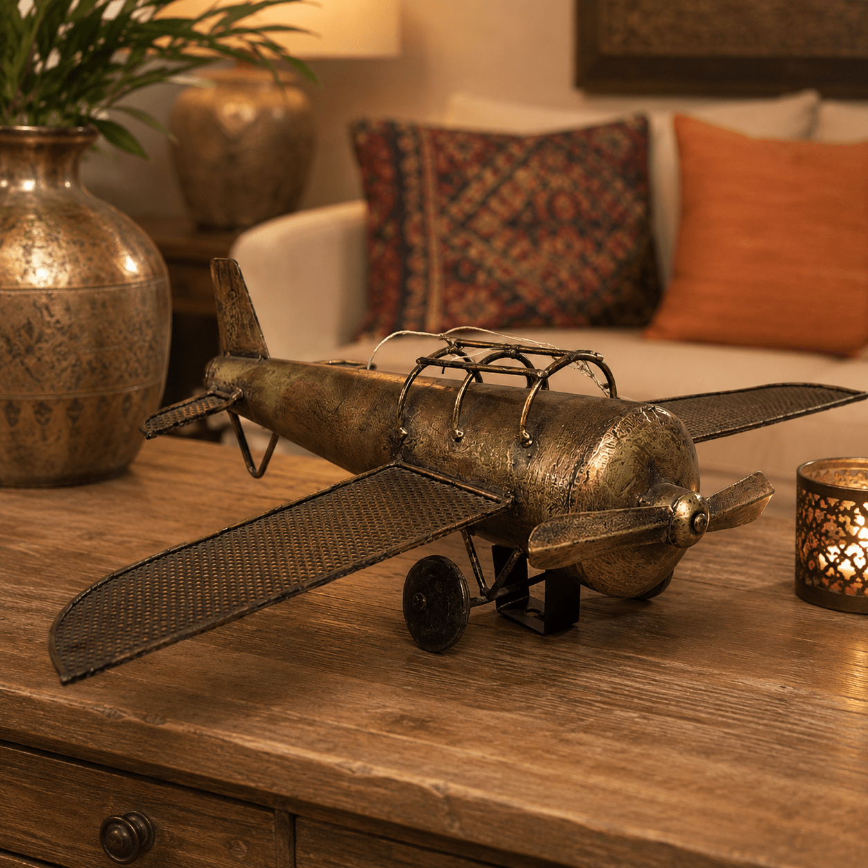 Escultura Decorativa Avión Vikram Vintage en Metal - BOUTIQUEDELAINDIA