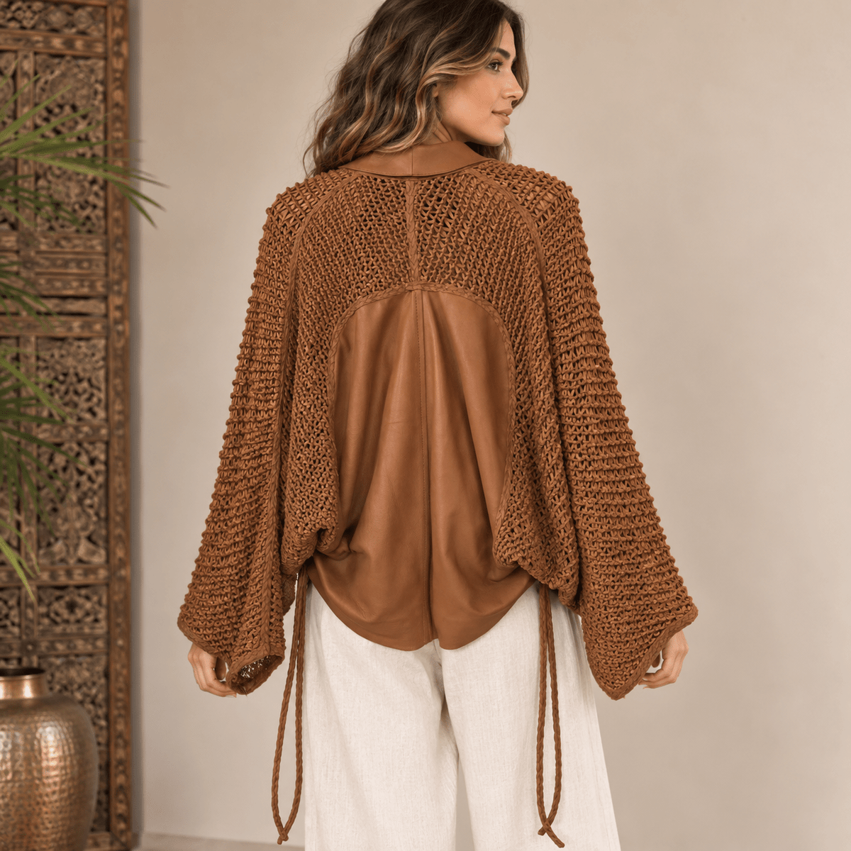 Chaqueta de Cuero Tejida Amara Boho Artesanal - BOUTIQUEDELAINDIA