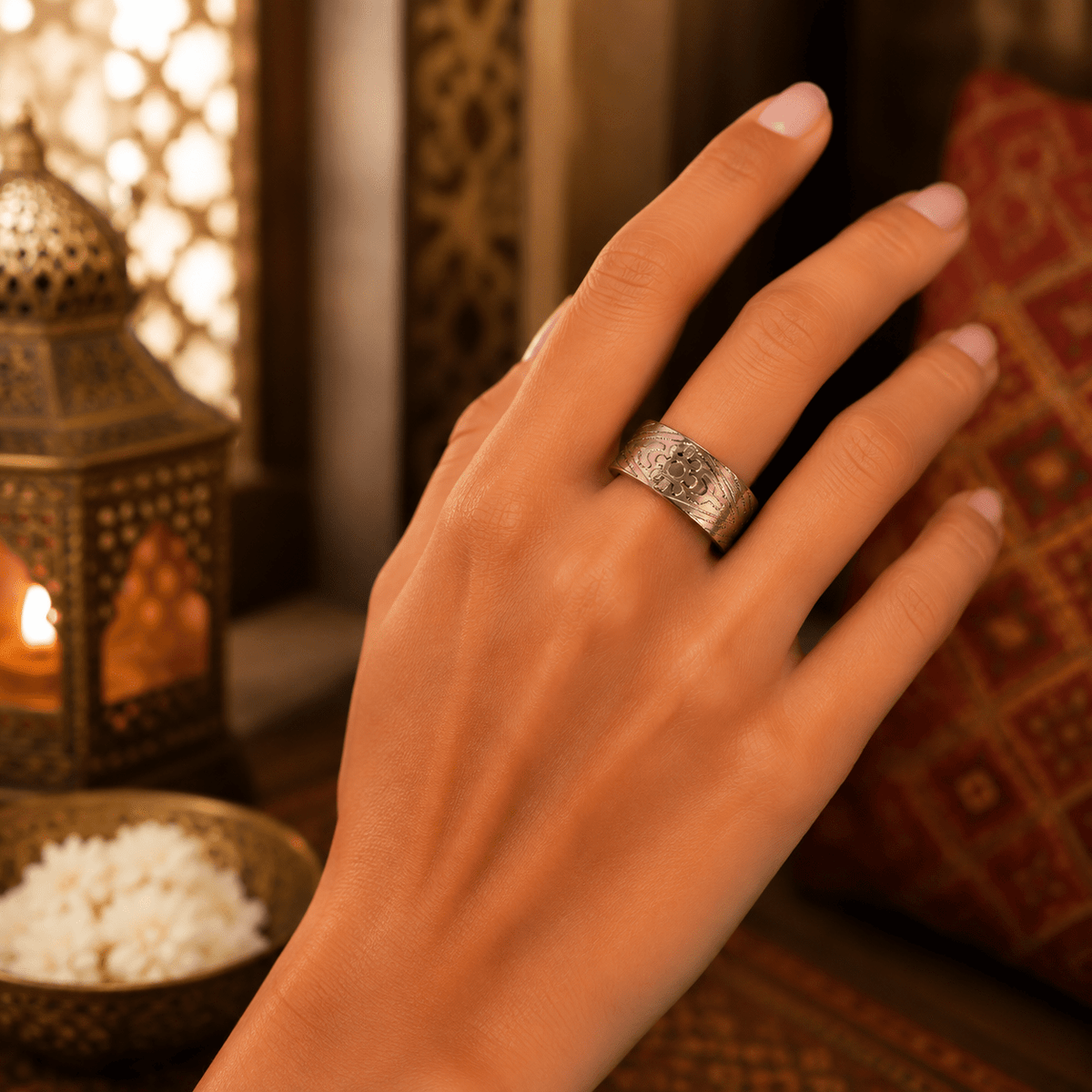 Anillo Ishani Floral en Cobre - BOUTIQUEDELAINDIA