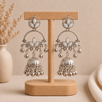 Aretes Jhumka Padma en Bronce Plateado - BOUTIQUEDELAINDIA