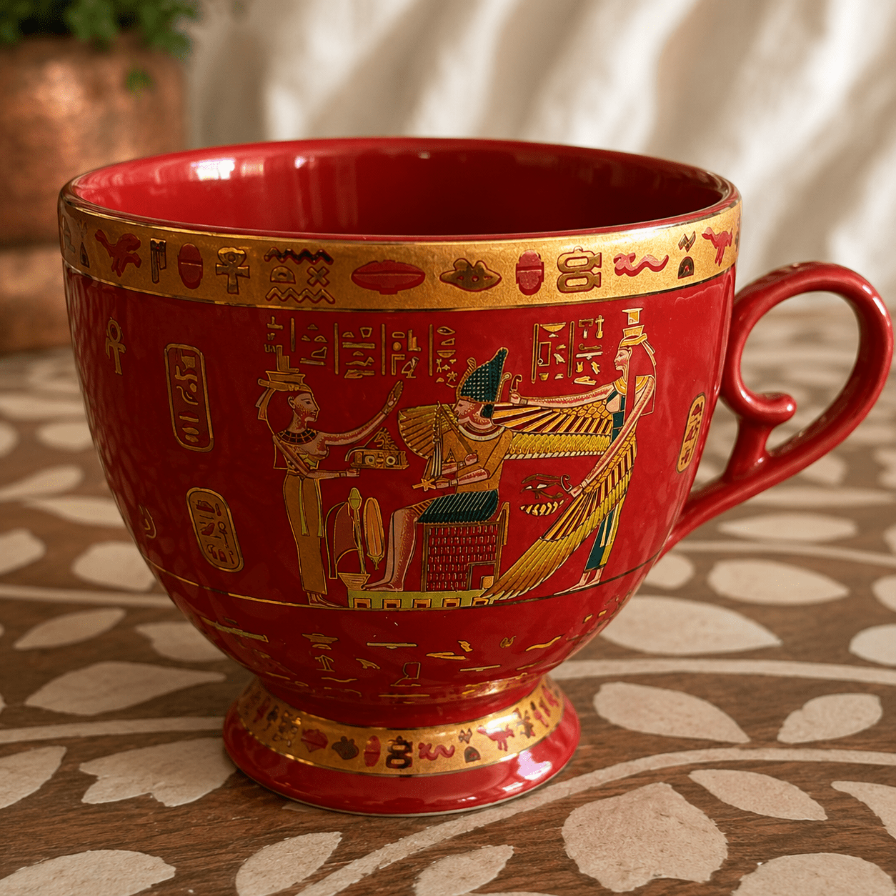 Taza con Plato Nefertari Rojo - BOUTIQUEDELAINDIA