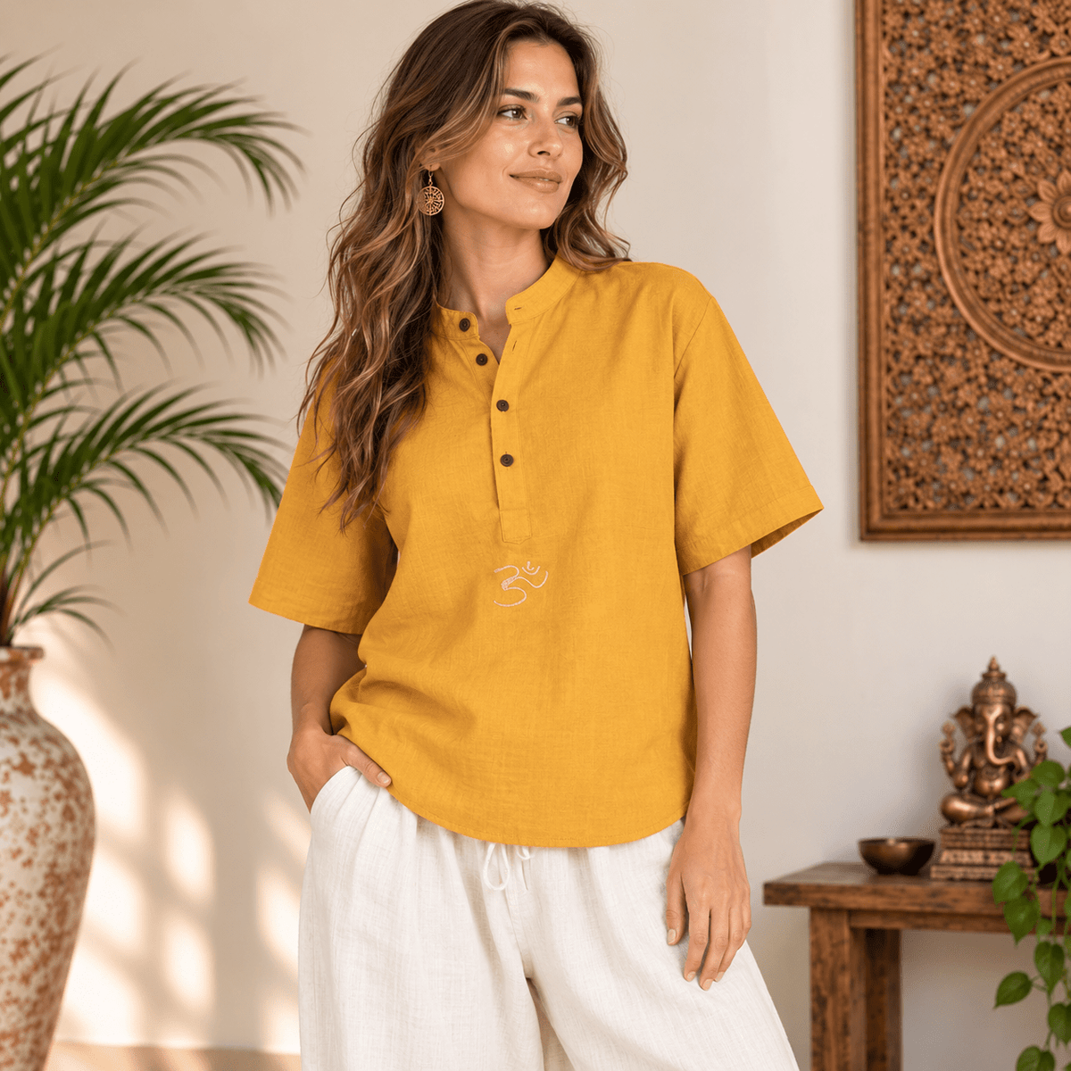 Kurta Corta para Hombre Estilo Camiseta Mostaza - BOUTIQUEDELAINDIA
