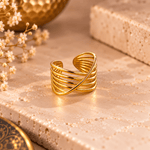 Anillo Vanya Líneas Cruzadas en Bronce Dorado - BOUTIQUEDELAINDIA