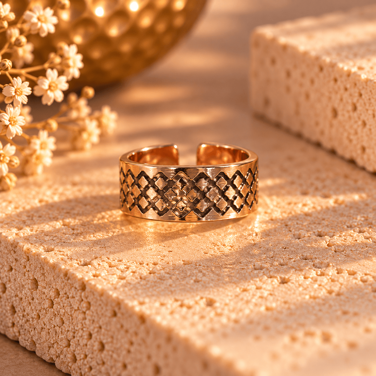 Anillo Kavya Geométrico en Cobre - BOUTIQUEDELAINDIA