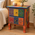 Mesa de noche Rangoli de dos Cajones Florales - BOUTIQUEDELAINDIA