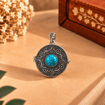 Dije Relicario Anaya en Bronce Plateado con Piedra Turquesa - BOUTIQUEDELAINDIA