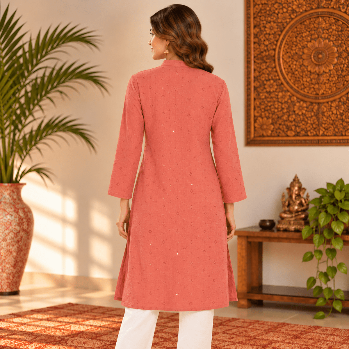 Kurta Larga Rosa Terracota para Mujer Aarohi con Bordado Oriental KM - BOUTIQUEDELAINDIA