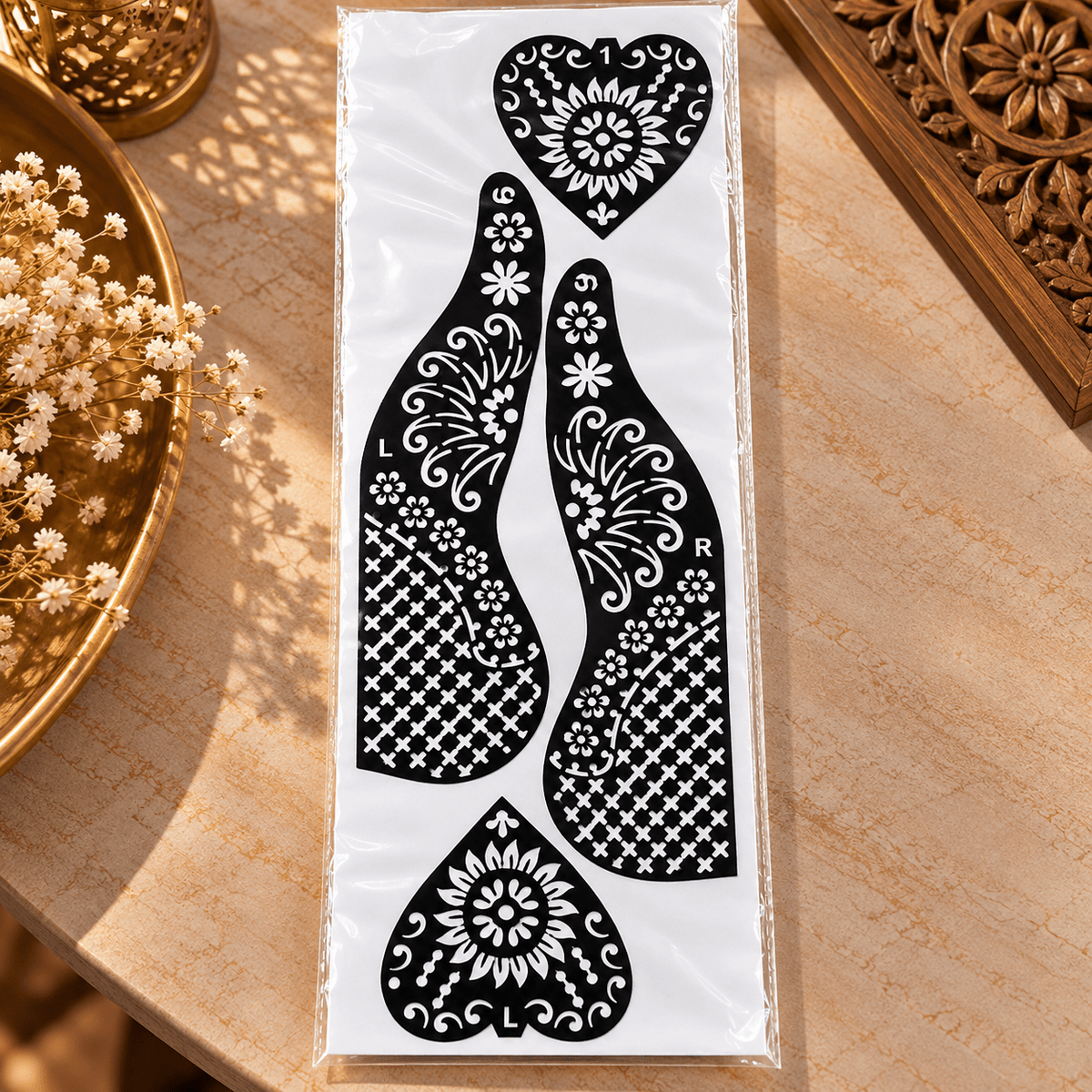 Plantilla de Henna India Kusuma – Arte Mehndi Floral - BOUTIQUEDELAINDIA