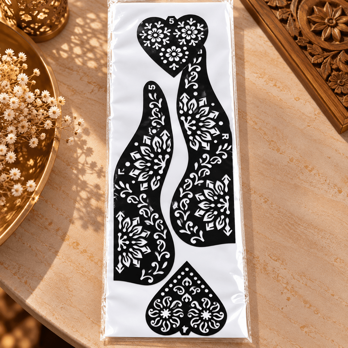 Plantilla de Henna India Padmika – Arte Mehndi Floral - BOUTIQUEDELAINDIA