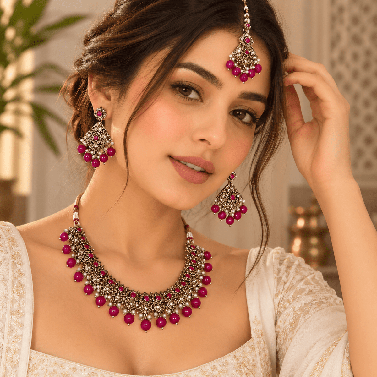 Conjunto de Joyería India con Piedras Fucsias y Perlas - BOUTIQUEDELAINDIA