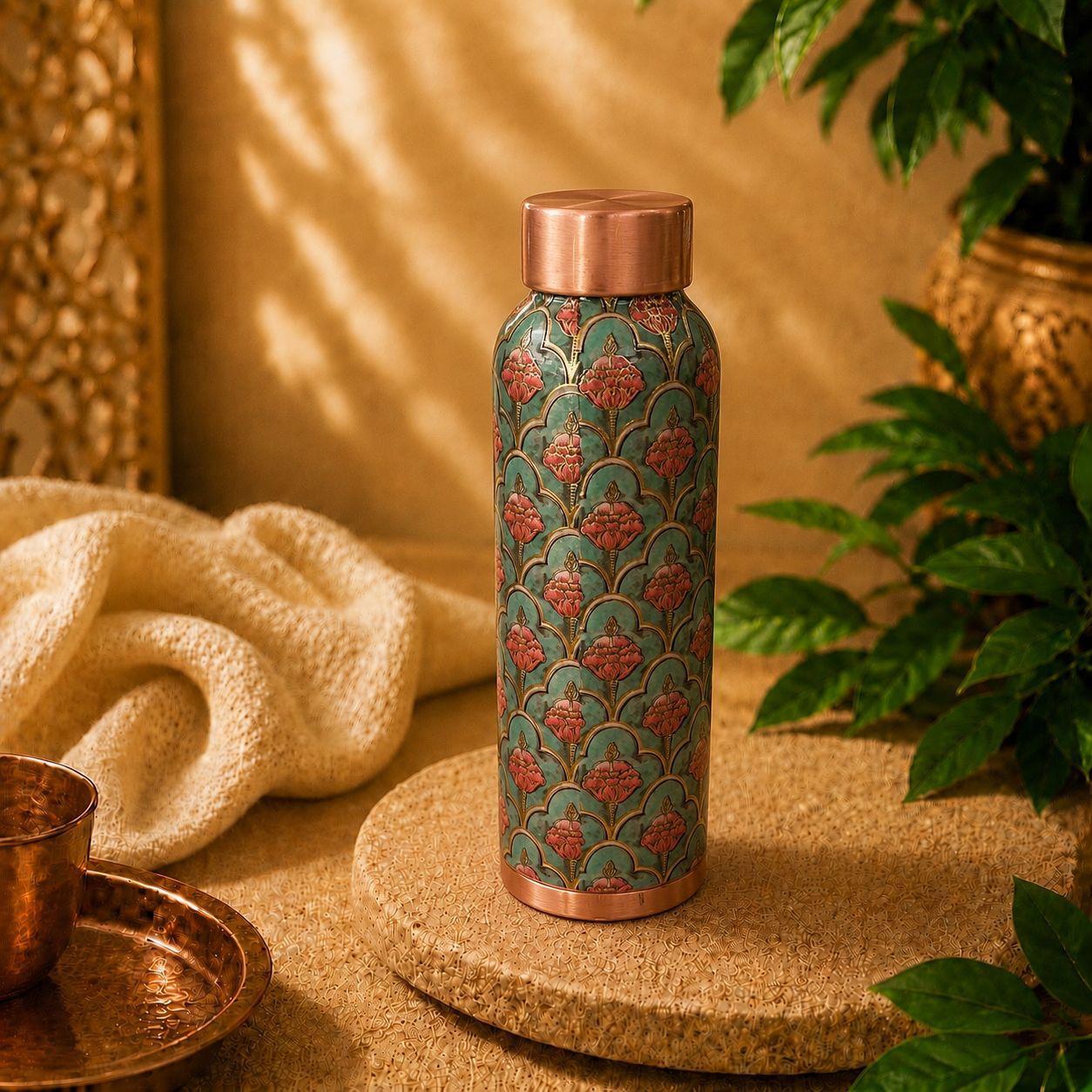 Botella de Cobre Floral Vintage