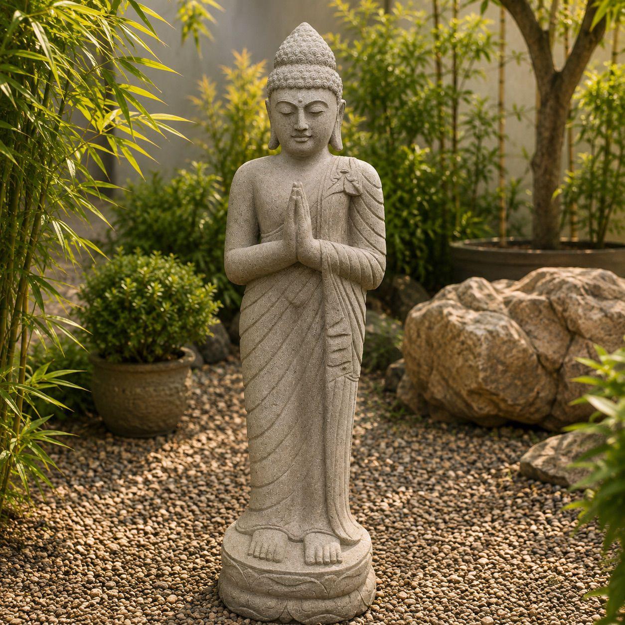 Estatua de Buda en piedra de río Karuna - BOUTIQUEDELAINDIA