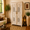 Closet Oriental Tallado a Mano con diseño floral