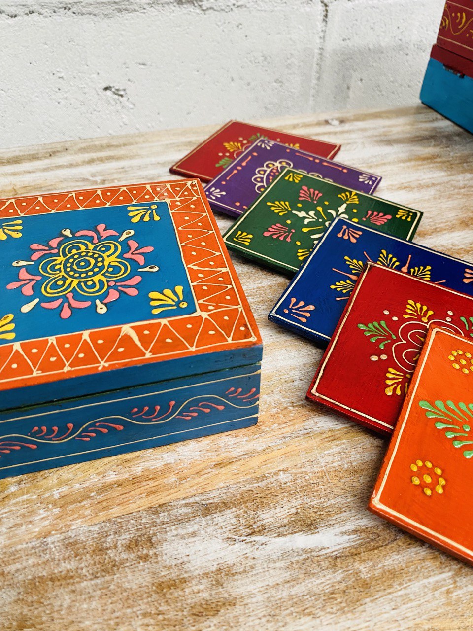 Porta Vasos de Madera "Mumbai Harmony" para 6 Puestos