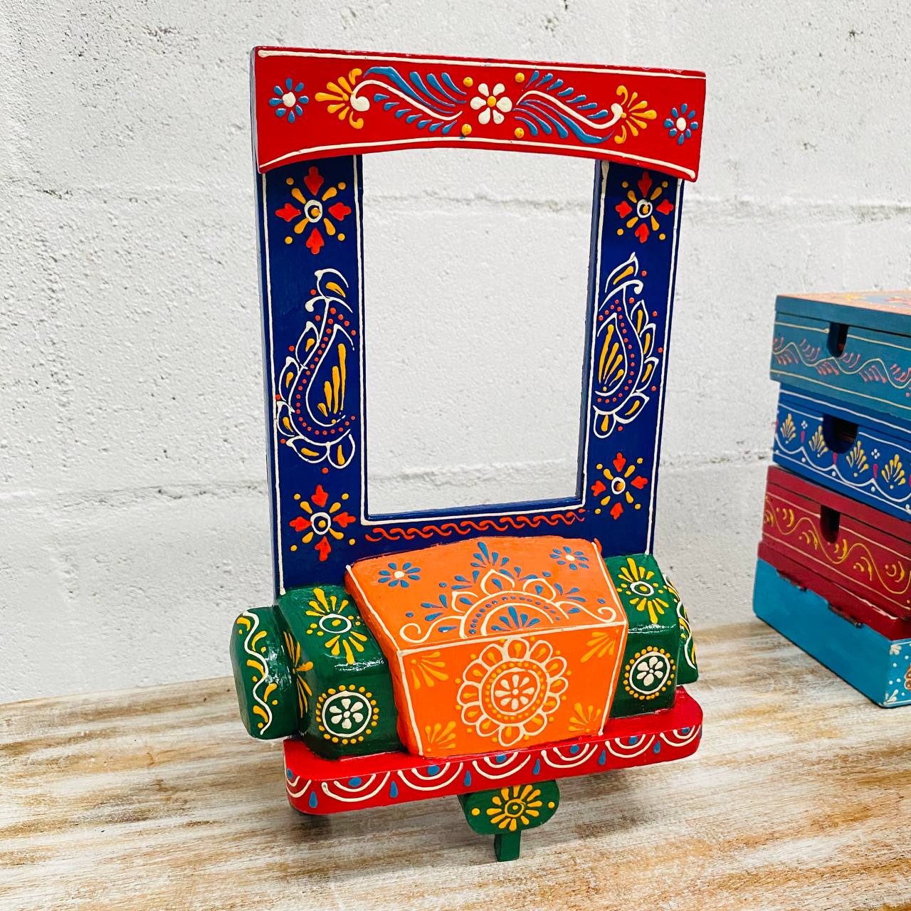 Porta Retrato "Aventura Camionera" - Madera Pintada a Mano con Diseño de Camión