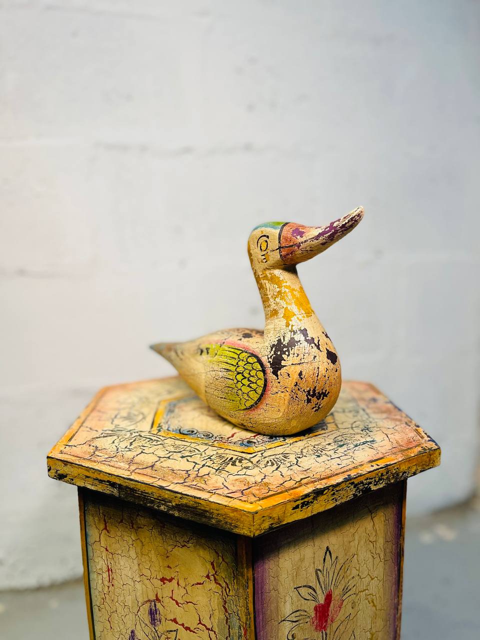 Figura de Madera Tallada en Forma de Pato Vintage